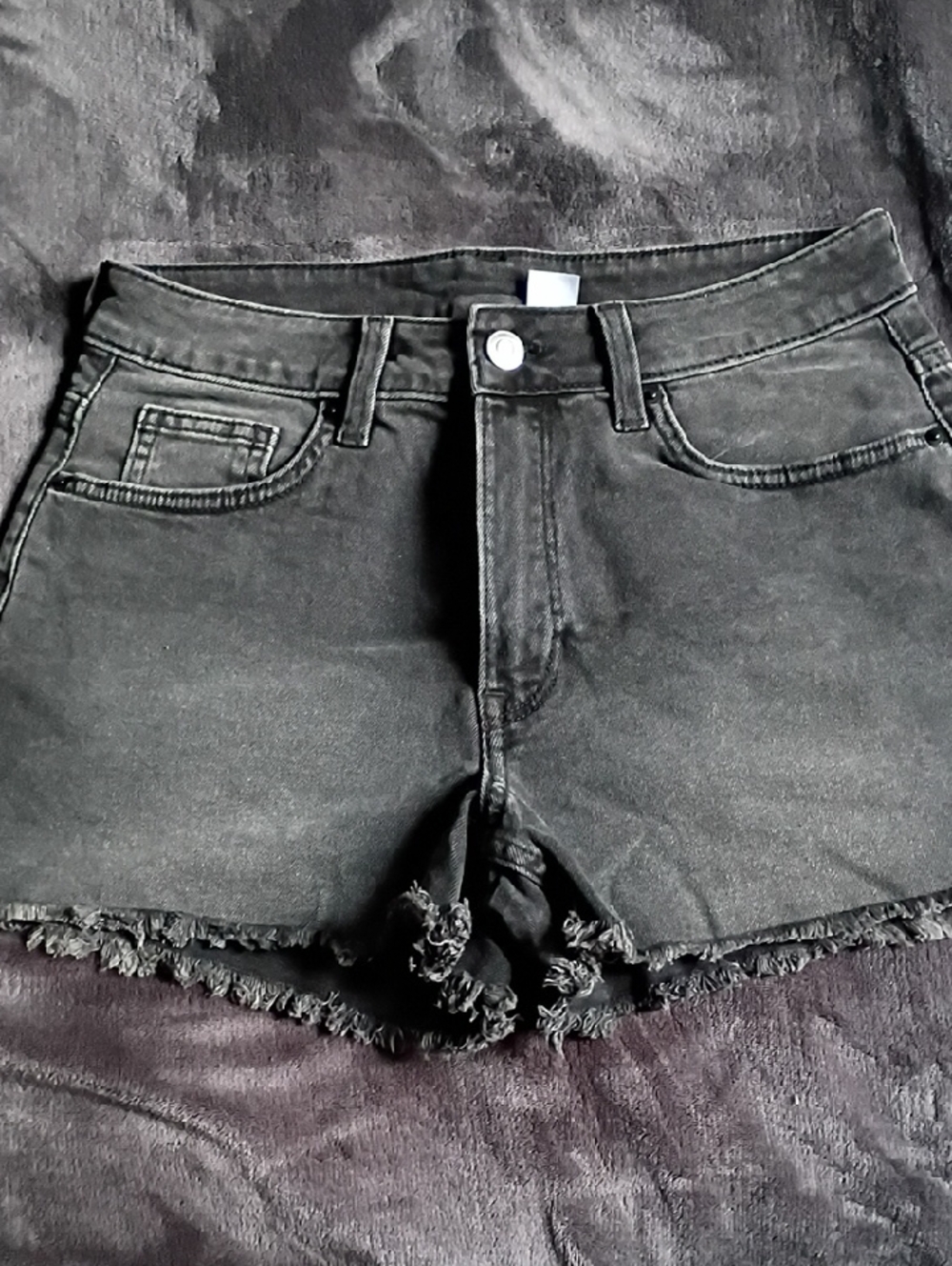 H&M Black Frayed-Hem Denim Shorts